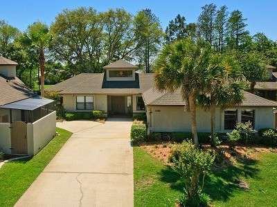 $297,500
Maintenance Free recently upgraded Spruce Creek Fly-In home