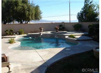 $299,000
Fontana 3BR 2BA, GORGEOUS SINGLE STORY HOME IN THE DESIRABLE