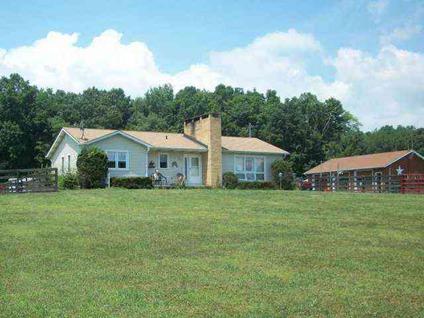 $299,000
Middletown 2BR 1.5BA, Ranch home with mountain views and