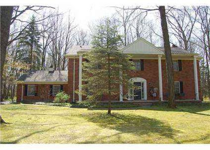 $299,000
Residential, 2 Story,Colonial - DUNDEE, MI
