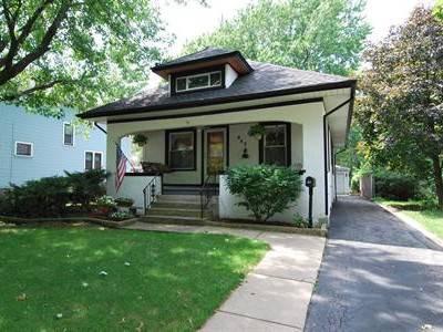 $299,900
Charming Bungalow Home!