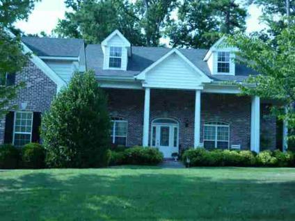 $299,900
Clarksville Real Estate Home for Sale. $299,900 3bd/3ba. - Pat Distelrath