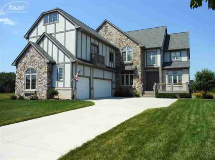 $299,900
Grand Blanc, 30017384 Absolutely stunning 6 bedroom (yes