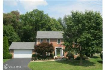 $299,900
Hagerstown 3BR 2.5BA, This home has EVERYTHING new!