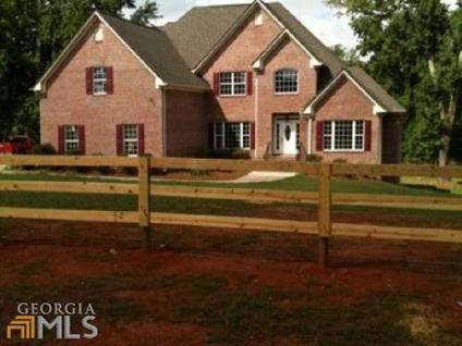 $299,900
Large Home on 5 Acres in Social Circle