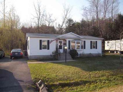 $29,900
Rome Three BR Two BA, What a value!Affordable and Comfortable home
