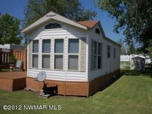 $29,900
Warroad 1BR, PERFECT SUMMER GET AWAY! Park Model in perfect