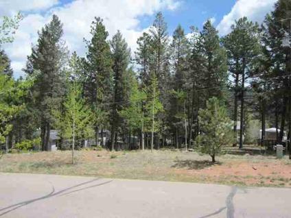$29,900
Woodland Park, Gently sloping treed infill lot in quiet