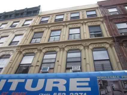 $2,000,000
Building for sale in Bushwick, Brooklyn