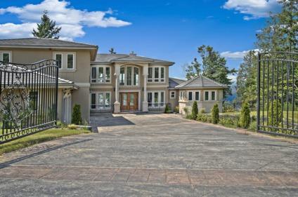 $2,099,900
Waterfront Bluff Gated Estate