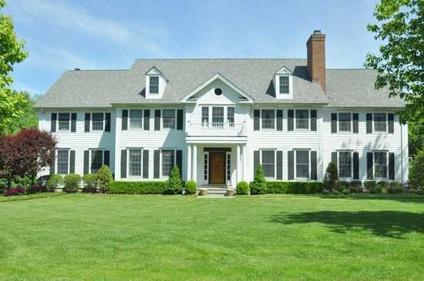 $2,100,000
Purchase 6.5BA, Built in 2001, this remarkable and spacious