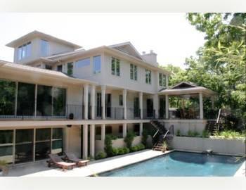 $2,395,000
Spacious and Private Investment with Pool and Hot Tub
