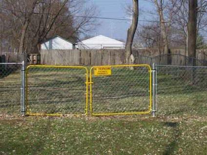 $2,500
I have a Vacant lot for sale asking 2,500.... 2923 collins street..