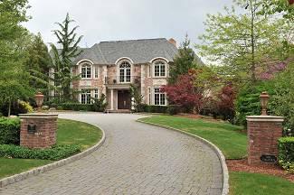 $2,850,000
Upper Saddle River Five BR, , New Jersey Custom built by Seasons