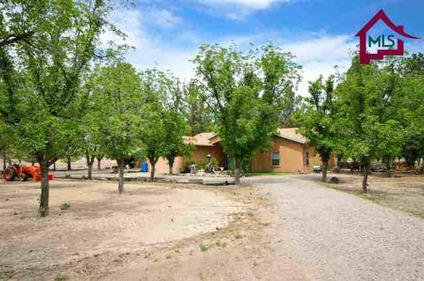 $300,000
Las Cruces Real Estate Home for Sale. $300,000 3bd/2.50ba.