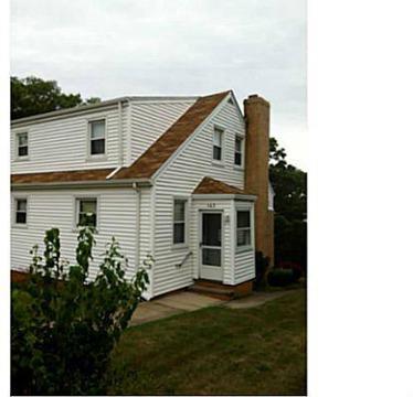 $309,000
Portsmouth 5BR 2BA, Exceptional Spot, WATER VIEWS with