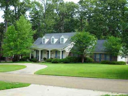 $309,500
West Monroe Real Estate Home for Sale. $309,500 3bd/2ba. - Sharon Ouchley of