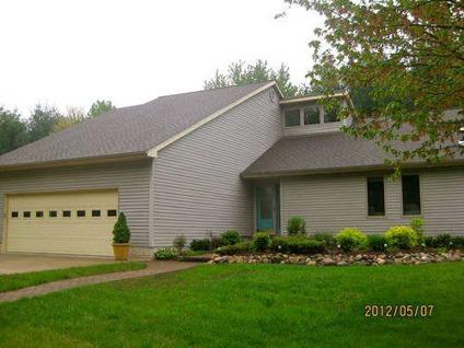$309,900
Secluded Custom Home on 6 WOODED ACRES close to town, Imaculate