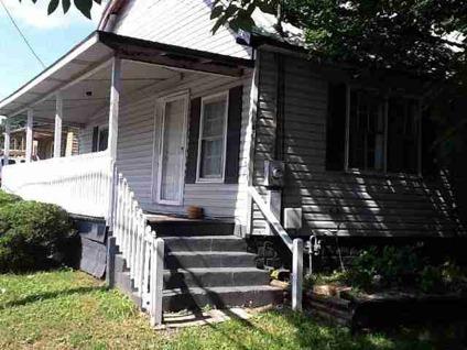 $30,500
Lindale 2BR 1BA, BANK OWNED UNSURE OF C/H/A