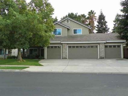 $310,000
Clovis 5BR 3BA, Give me some high 5's here for all the
