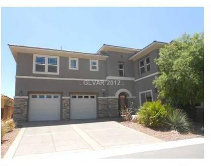 $315,000
Amazing Home with Golf Course View in Guard Gated Silverstone!