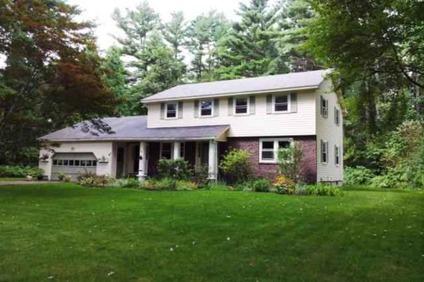 $315,000
Bedford 4BR 1.5BA, It's family functional, lovingly cared