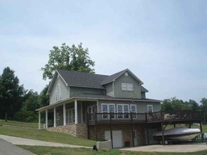 $319,000
Beautiful furnished home in Riverstone Estates, great for entertaining &