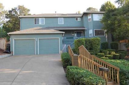 $319,000
Eugene 4BR 2.5BA, Sited on a quiet dead end street