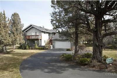 $320,000
Redmond 4BR 3BA, Golf course lot, home is located behind the