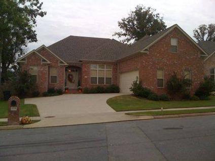 $324,900
Beautiful home in a very quite family friendly neighborhood!