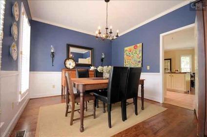$325,000
Columbia 3.5BA, This is not your typical Hampton Leas home.