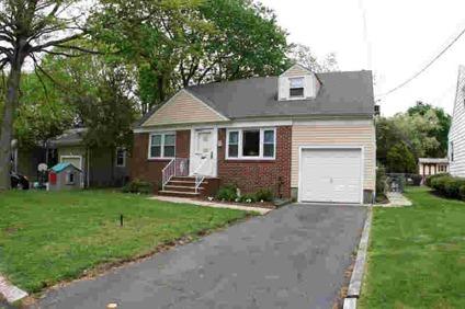 $325,000
Cranford 4BR 1BA, Not a flood zone. Cozy home with hardwood