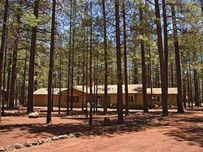 $325,000
Immaculately maintained Pinetop Country Club Fairway Home