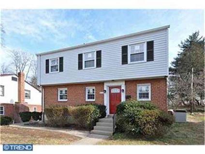 $329,000
2-Story,Detached, Traditional,Tudor - PHILADELPHIA, PA