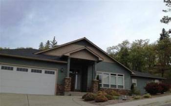 $329,000
Grants Pass 3BR 2BA, Beautiful like-new home in desirable