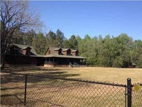 $329,999
Log Cabin W/140 Acres - Outdoor Enthusiasts...
