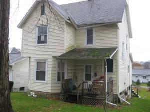 $32,000
Dubois 3BR 2BA, This house has a lot of potential.