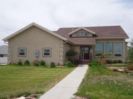 $335,000
Rock Springs 3BR 2.5BA, Very nice 1.5 story home on double