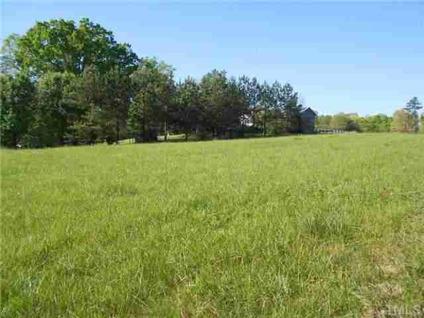 $335,000
Wake Forest, This beautiful 36+/- acres is ideal for