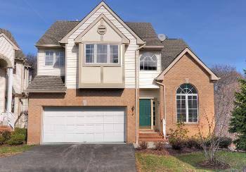 $335,000
West Orange 3.5BA, Welcome to this fabulous three story