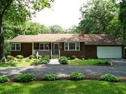 $339,000
Franklin Twp 3BR 1.5BA, Well maintianed ranch on stunning