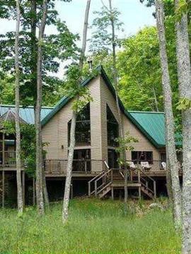 $339,000
Lake Superior Dream Home
