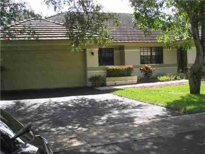 $339,900
Davie Four BR Two BA, H902309 **PRICED TO SELL**DESIRABLE FOREST