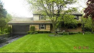 $339,900
Mundelein 4BR 2.5BA, COUNTRY SETTING! Spacious country