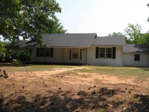 $33,500
Iuka 3BR 2BA, Older home in just outside the city limits.
