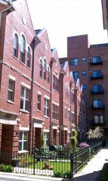 $345,000
T3-Townhouse 3+ Stories - CHICAGO, IL