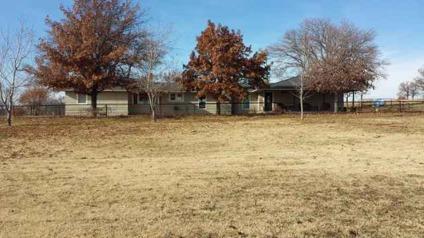 $347,000
Ranch Style Home W/Magnificent Views! Wood & Tile Floors through Out.