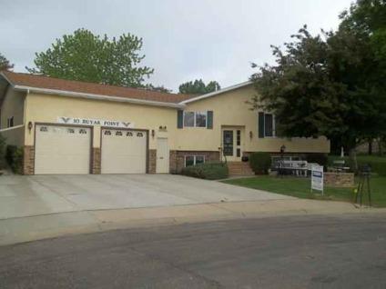 $347,900
Minot 3BR 2.5BA, This split foyer house in a quiet