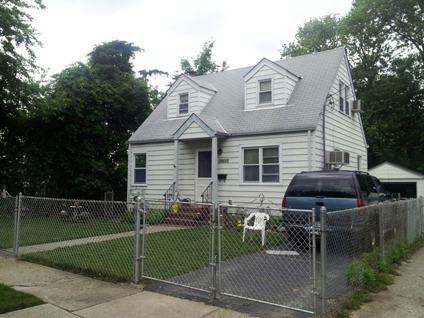 $349,000
3br Cape in New Hyde Park to be sold to the Highest Bid on June 24th
