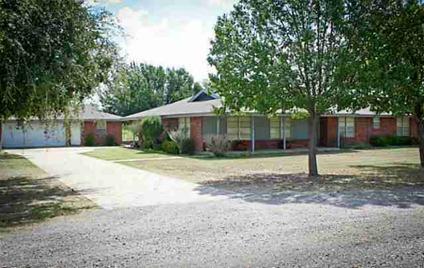 $349,000
Fantastic country home located off the main road with lots of privacy.